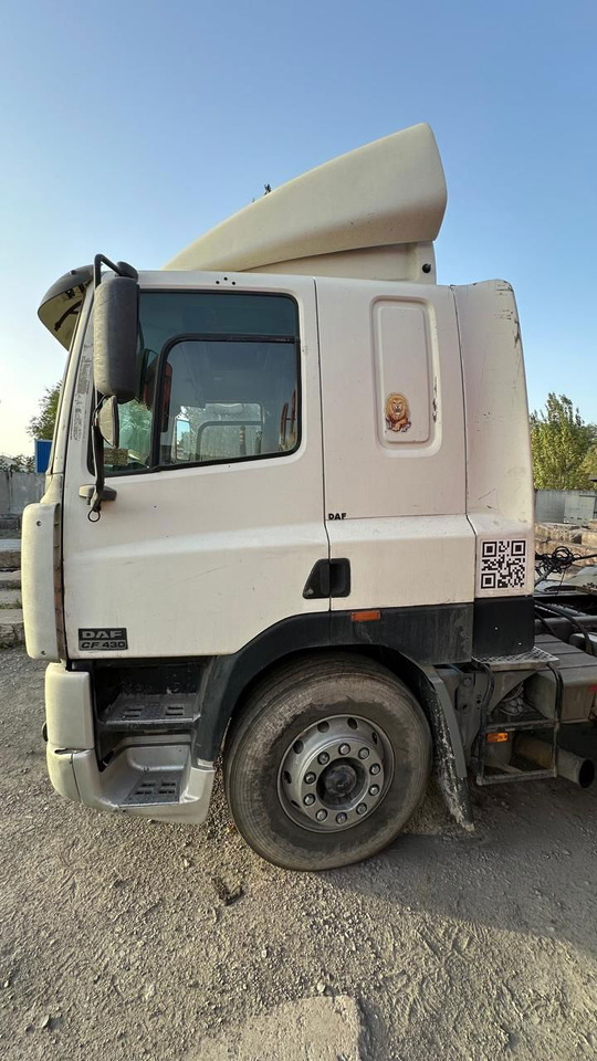 DAF CF 85.430 Tractor head - Vilkikas: foto 3 DAF CF 85.430 Tractor head - Vilkikas: foto 3
