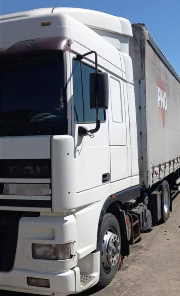DAF XF 95 - Vilkikas: foto 2 DAF XF 95 - Vilkikas: foto 2