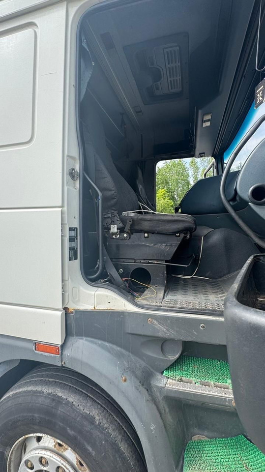 Vilkikas DAF XF 95 Tractor unit: foto 7