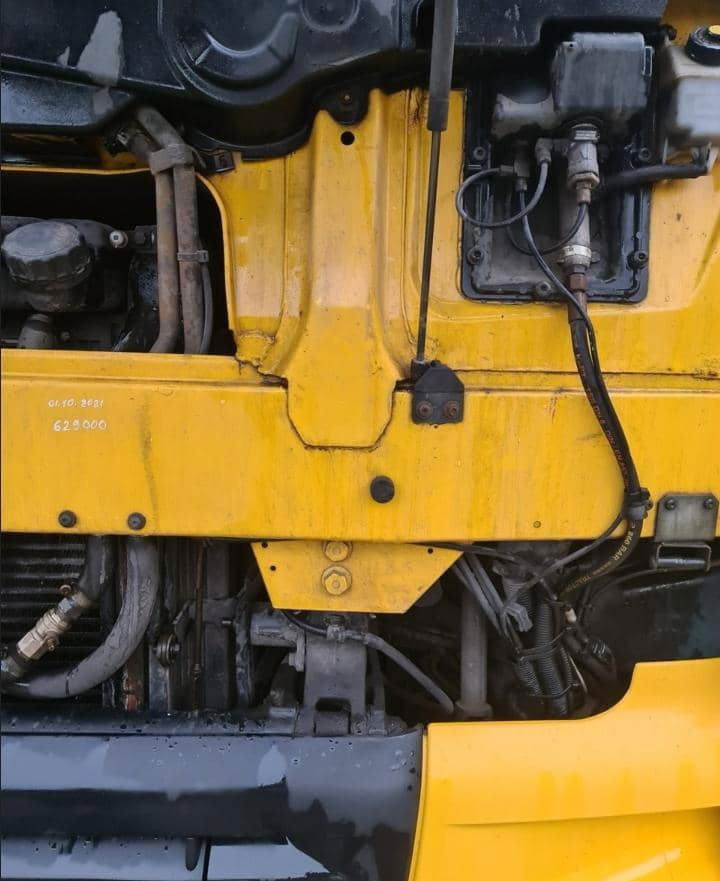 DAF XF 95 Tractor unit - Vilkikas: foto 4 DAF XF 95 Tractor unit - Vilkikas: foto 4