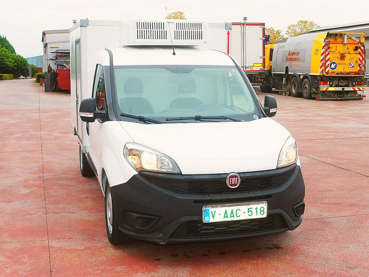 Fiat DOBLO 1.6 MAXI LONG KUHLKOFFER RELEC FROID -20 - Furgonas šaldytuvas: foto 1 Fiat DOBLO 1.6 MAXI LONG KUHLKOFFER RELEC FROID -20 - Furgonas šaldytuvas: foto 1