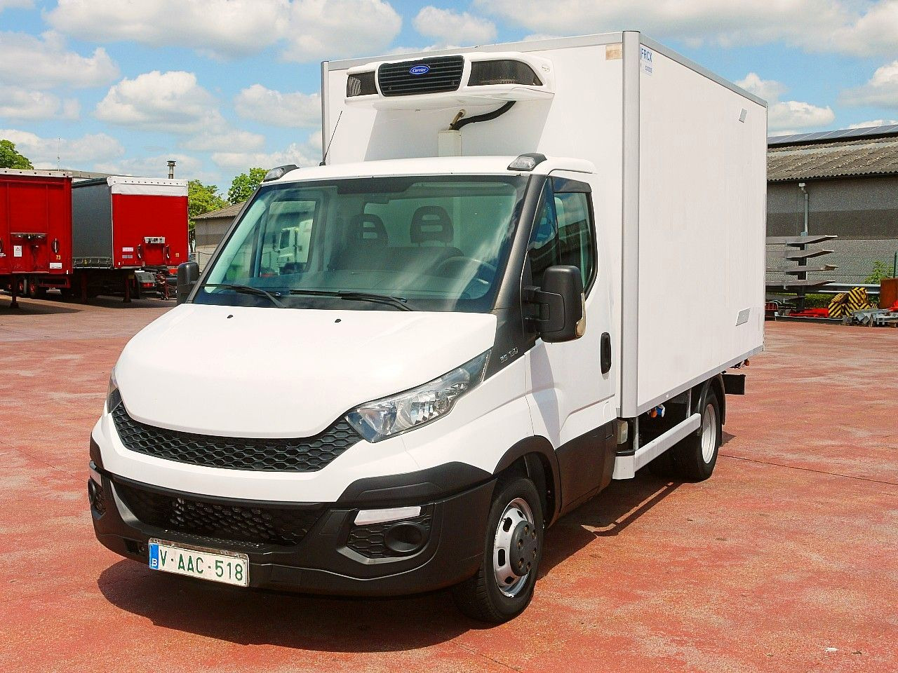 Iveco 35C13 DAILY KUHLKOFFER CARRIER PULSOR 400 AIRCO - Furgonas šaldytuvas: foto 5 Iveco 35C13 DAILY KUHLKOFFER CARRIER PULSOR 400 AIRCO - Furgonas šaldytuvas: foto 5