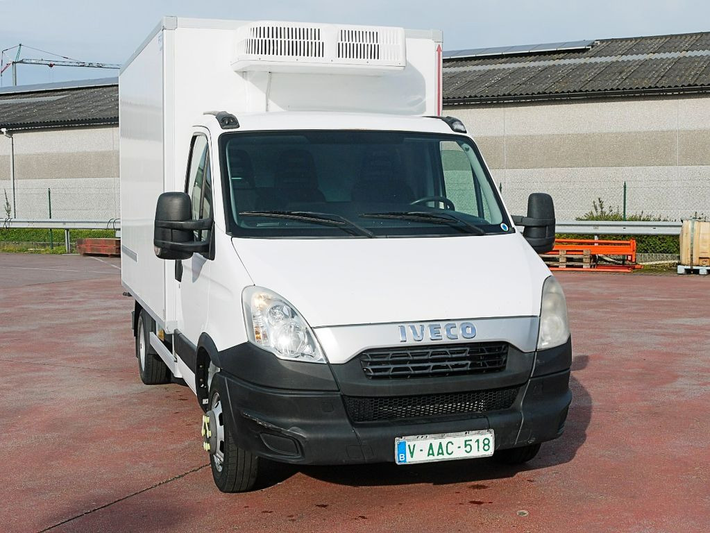 Iveco 35C13 DAILY KUHLKOFFER RELEC FROID TR32 -20C Iveco 35C13 DAILY KUHLKOFFER RELEC FROID TR32 -20C - Furgonas šaldytuvas: foto 1 Iveco 35C13 DAILY KUHLKOFFER RELEC FROID TR32 -20C Iveco 35C13 DAILY KUHLKOFFER RELEC FROID TR32 -20C - Furgonas šaldytuvas: foto 1