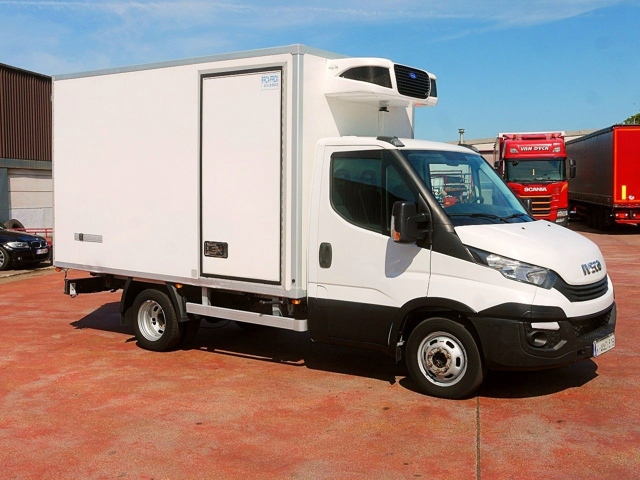 Iveco 35C14 DAILY KUHLKOFER CARIER PULSOR 600MULTi A/C - Furgonas šaldytuvas: foto 2 Iveco 35C14 DAILY KUHLKOFER CARIER PULSOR 600MULTi A/C - Furgonas šaldytuvas: foto 2