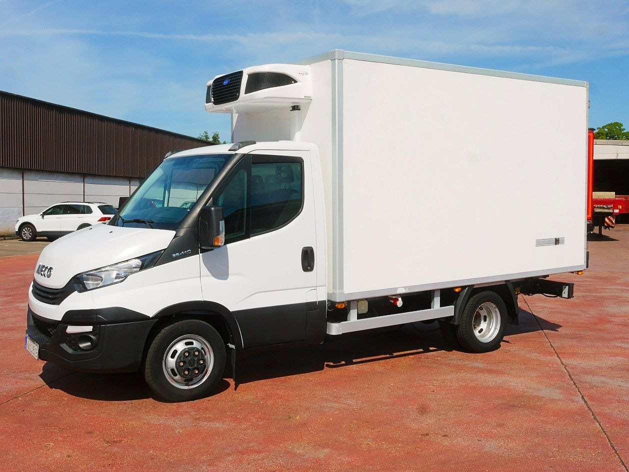 Iveco 35C14 DAILY KUHLKOFER CARIER PULSOR 600MULTi A/C - Furgonas šaldytuvas: foto 4 Iveco 35C14 DAILY KUHLKOFER CARIER PULSOR 600MULTi A/C - Furgonas šaldytuvas: foto 4