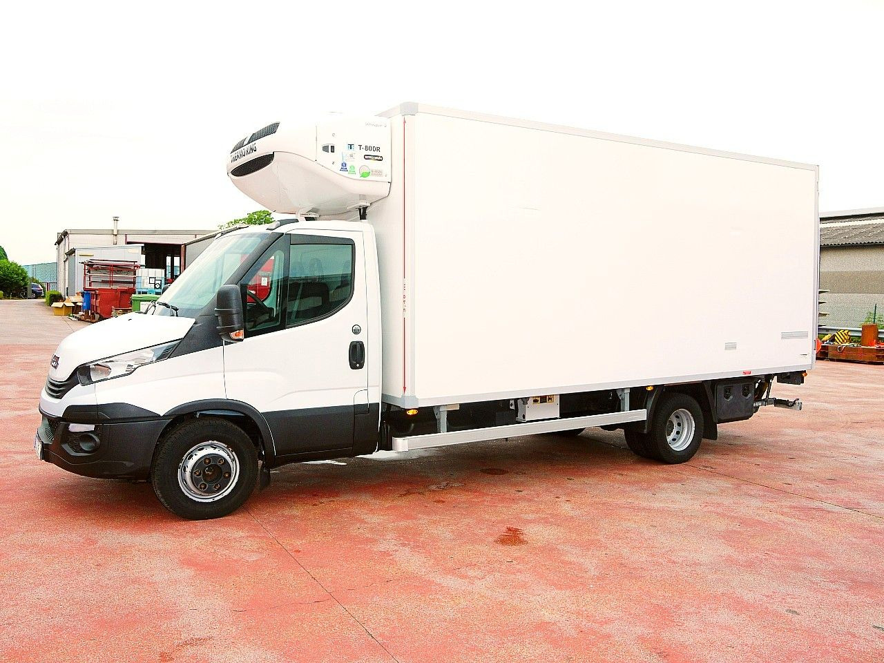 Iveco 72C21 70 65 DAILY THERMOKING T800 A/C LBW LUFT - Furgonas šaldytuvas: foto 4 Iveco 72C21 70 65 DAILY THERMOKING T800 A/C LBW LUFT - Furgonas šaldytuvas: foto 4