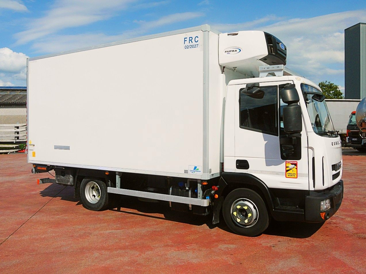 Iveco 90E19 EUROCARGO KUHLKOFFER CARRIER SUPRA 450 €6 - Refrižeratorius sunkvežimis: foto 3 Iveco 90E19 EUROCARGO KUHLKOFFER CARRIER SUPRA 450 €6 - Refrižeratorius sunkvežimis: foto 3