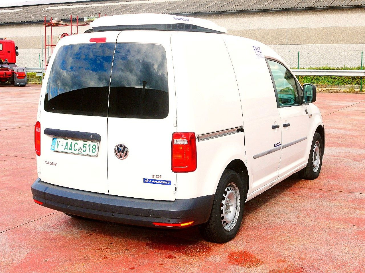 Furgonas šaldytuvas Volkswagen CADDY 2.0 KONVEKTA -2c  A/C €6: foto 6