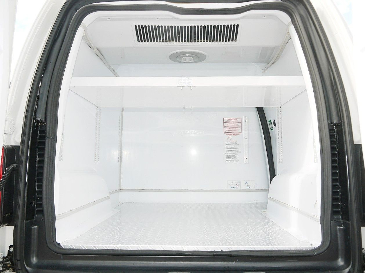 Furgonas šaldytuvas Volkswagen CADDY 2.0 KONVEKTA -2c  A/C €6: foto 10