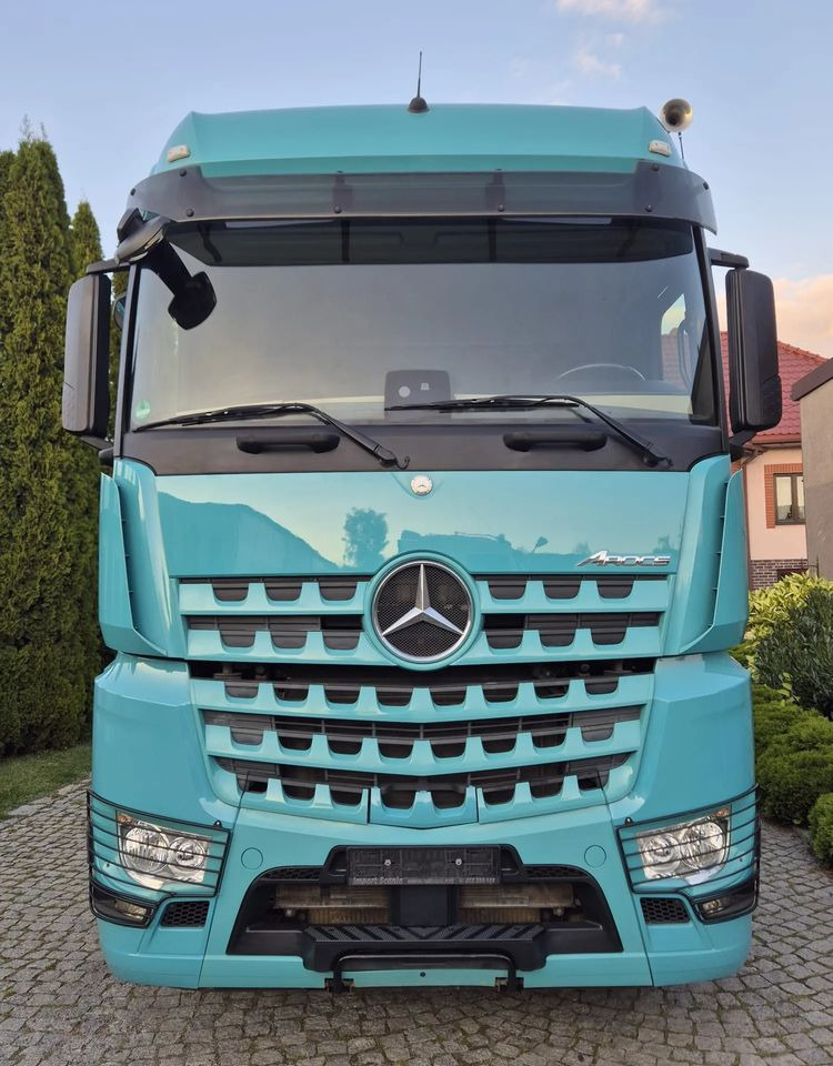 Mercedes-Benz AROCS - Vilkikas: foto 2 Mercedes-Benz AROCS - Vilkikas: foto 2