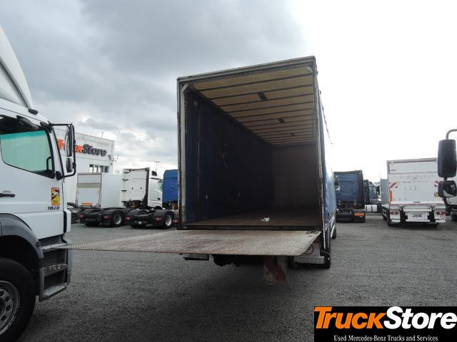 Mercedes-Benz ATEGO AXOR 1828 L - Tentinis sunkvežimis: foto 4 Mercedes-Benz ATEGO AXOR 1828 L - Tentinis sunkvežimis: foto 4