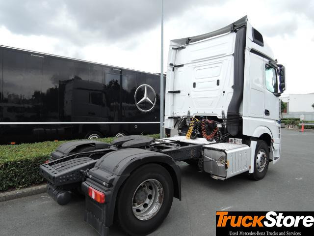 Mercedes-Benz Actros 1843 LS - Vilkikas: foto 4 Mercedes-Benz Actros 1843 LS - Vilkikas: foto 4