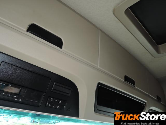 Mercedes-Benz Actros 1845 LS - Vilkikas: foto 2 Mercedes-Benz Actros 1845 LS - Vilkikas: foto 2