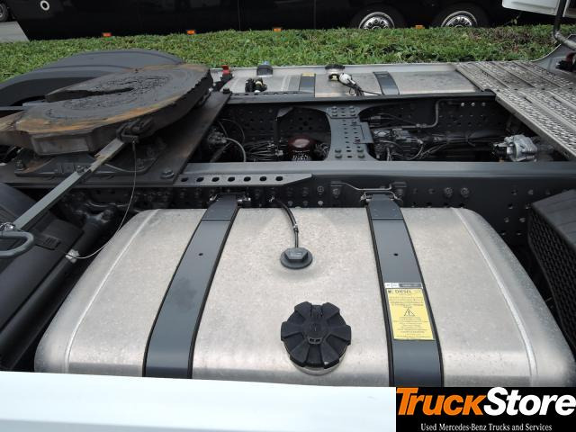 Mercedes-Benz Actros 1845 LS - Vilkikas: foto 2 Mercedes-Benz Actros 1845 LS - Vilkikas: foto 2