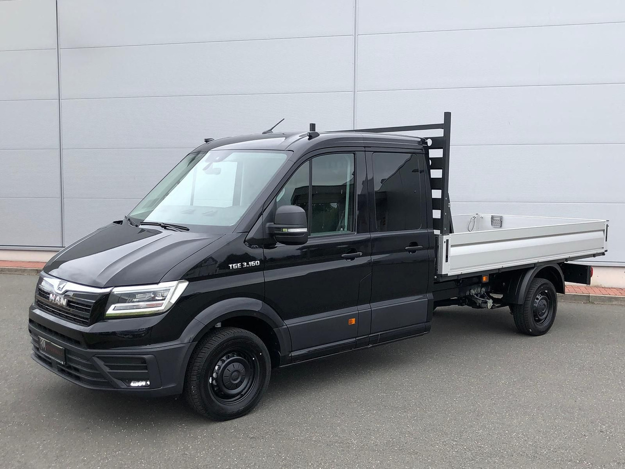 MAN TGE 3.160 Pritsche DOKA LR HECK AHK 3.5t ACC NAV - Lengvasis automobilis: foto 1 MAN TGE 3.160 Pritsche DOKA LR HECK AHK 3.5t ACC NAV - Lengvasis automobilis: foto 1