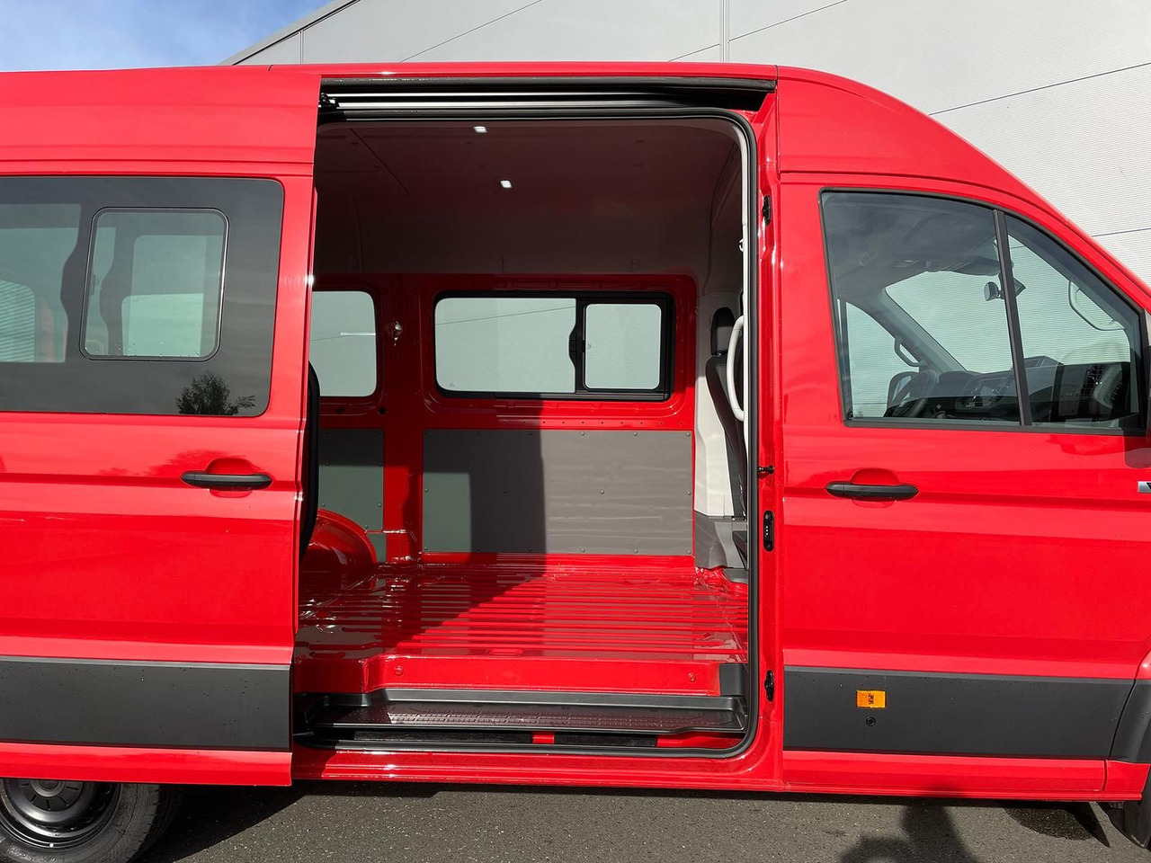 Keleivinis furgonas MAN TGE 3.180 L3H3 4x4 FEUERWEHR LED TEMPOMAT: foto 10 Keleivinis furgonas MAN TGE 3.180 L3H3 4x4 FEUERWEHR LED TEMPOMAT: foto 10