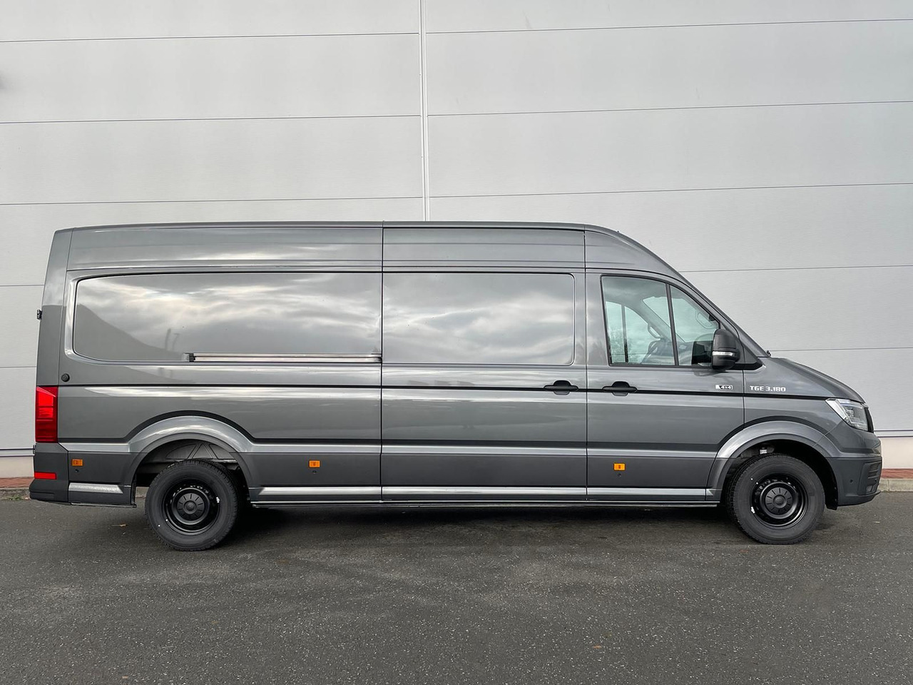 MAN TGE 3.180 L4H3 Kasten 4x4 DIFF AHK ACC - Krovininis mikroautobusas: foto 5 MAN TGE 3.180 L4H3 Kasten 4x4 DIFF AHK ACC - Krovininis mikroautobusas: foto 5