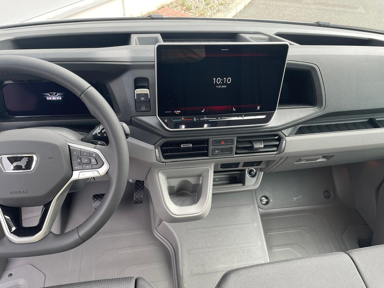 Bortinis automobilis, Komercinis automobilis su dviguba kabina MAN TGE 3.180 Pritsche DOKA MR KAMERA AHK SITZHZ: foto 12