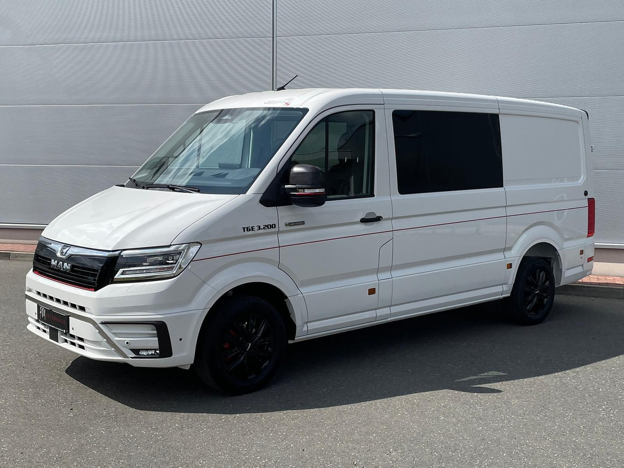 MAN TGE 3.200 L3H2 MIXTO 4x4 Individual S ACC STHZ - Krovininis mikroautobusas, Komercinis automobilis su dviguba kabina: foto 1 MAN TGE 3.200 L3H2 MIXTO 4x4 Individual S ACC STHZ - Krovininis mikroautobusas, Komercinis automobilis su dviguba kabina: foto 1