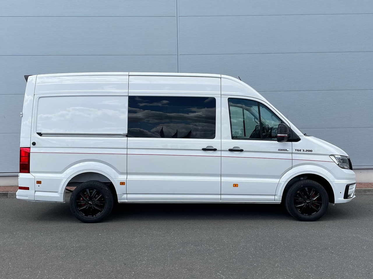 MAN TGE 3.200 L3H3 MIXTO 4x4 Individual S ACC STHZ - Krovininis mikroautobusas, Komercinis automobilis su dviguba kabina: foto 5 MAN TGE 3.200 L3H3 MIXTO 4x4 Individual S ACC STHZ - Krovininis mikroautobusas, Komercinis automobilis su dviguba kabina: foto 5