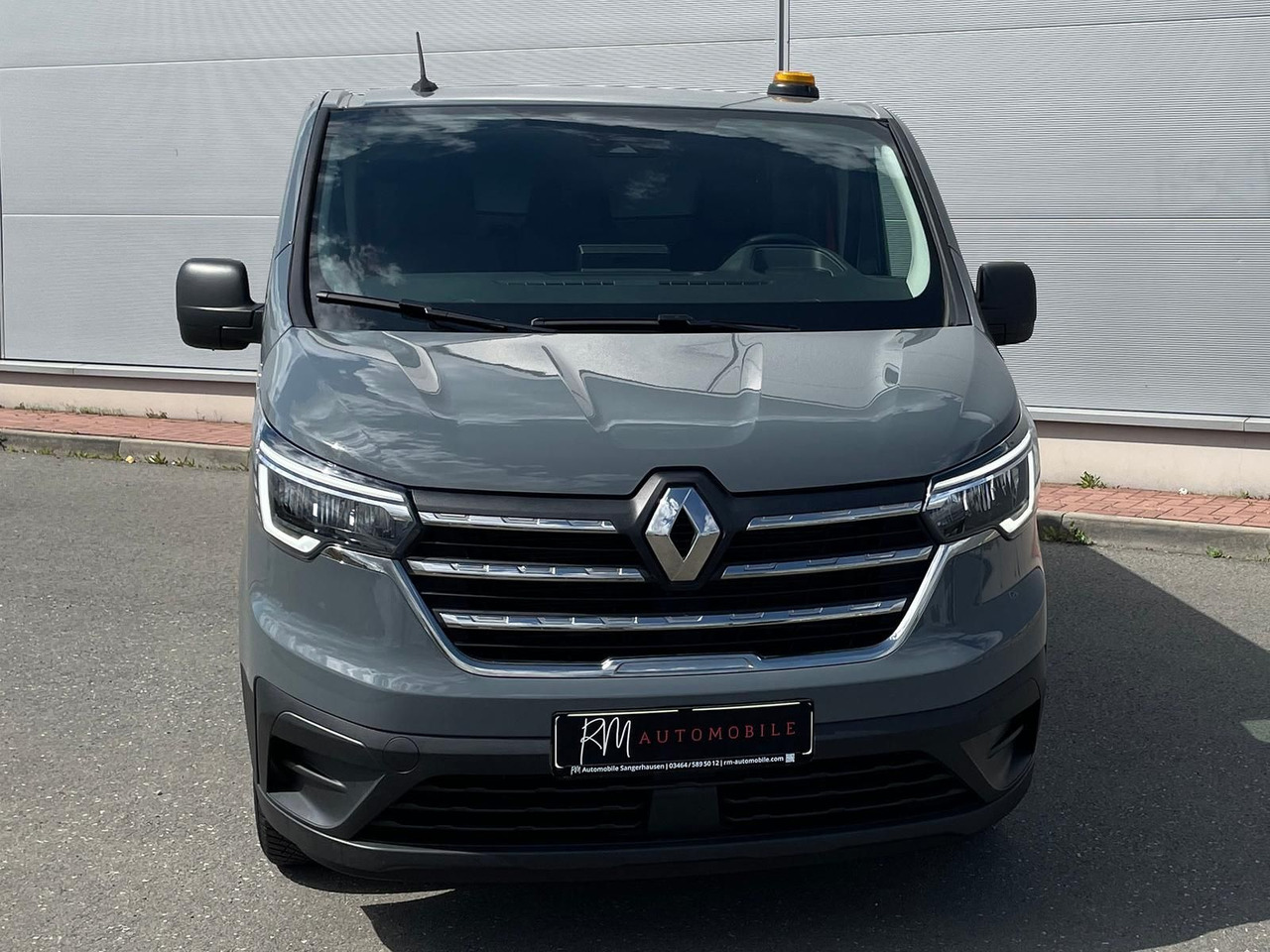 Renault Trafic Kasten RED EDITION L1H1 AHK LED DAB MFL - Krovininis mikroautobusas: foto 3 Renault Trafic Kasten RED EDITION L1H1 AHK LED DAB MFL - Krovininis mikroautobusas: foto 3