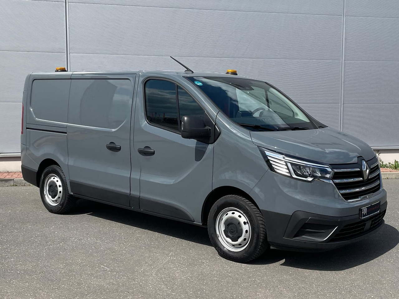 Renault Trafic Kasten RED EDITION L1H1 AHK LED DAB MFL - Keleivinis furgonas: foto 2 Renault Trafic Kasten RED EDITION L1H1 AHK LED DAB MFL - Keleivinis furgonas: foto 2
