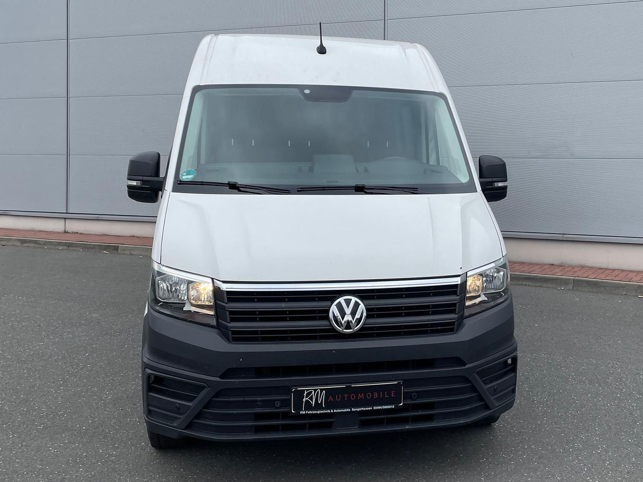 Volkswagen Crafter Kasten 35 L4H3 AHK KLIMA DAB PDC KAMERA - Krovininis mikroautobusas: foto 3 Volkswagen Crafter Kasten 35 L4H3 AHK KLIMA DAB PDC KAMERA - Krovininis mikroautobusas: foto 3