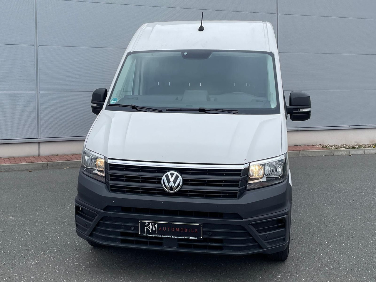 Volkswagen Crafter Kasten 35 L4H3 AHK KLIMA DAB PDC KAMERA - Krovininis mikroautobusas: foto 4 Volkswagen Crafter Kasten 35 L4H3 AHK KLIMA DAB PDC KAMERA - Krovininis mikroautobusas: foto 4