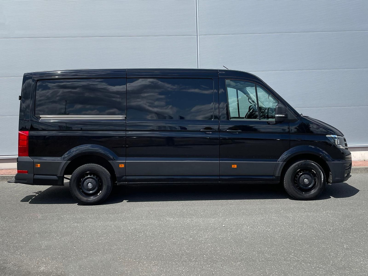 Volkswagen Crafter L3H2 Kasten AHK KAMERA SITZHZ LENKRADHZ - Krovininis mikroautobusas: foto 5 Volkswagen Crafter L3H2 Kasten AHK KAMERA SITZHZ LENKRADHZ - Krovininis mikroautobusas: foto 5