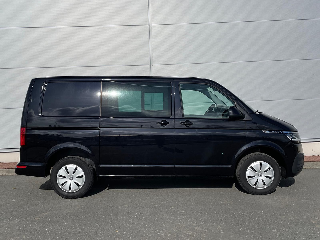 Volkswagen T6.1 Transporter Kasten 4M ACC PDC KAMERA STANDH - Krovininis mikroautobusas: foto 5 Volkswagen T6.1 Transporter Kasten 4M ACC PDC KAMERA STANDH - Krovininis mikroautobusas: foto 5