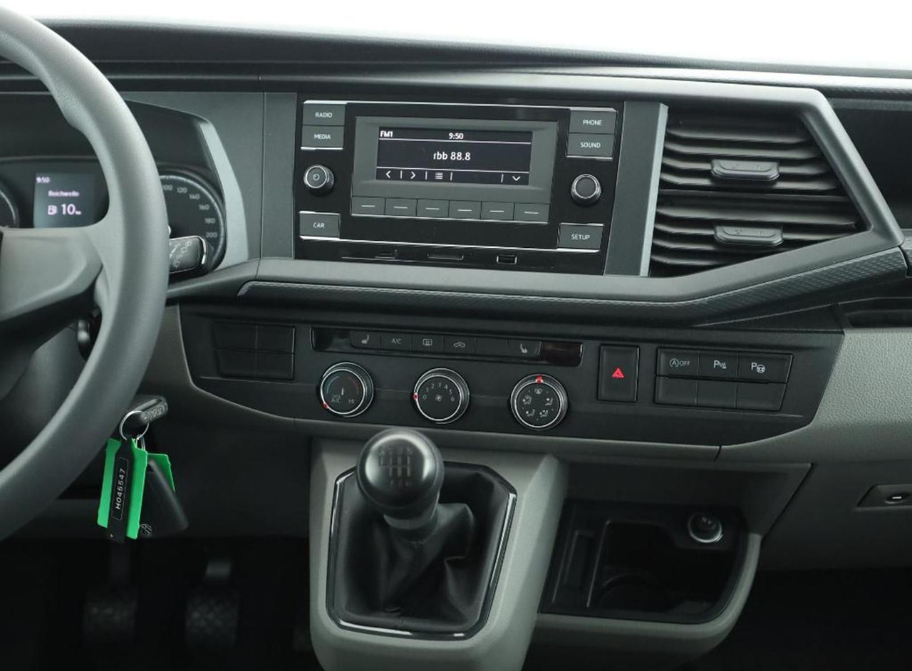 Volkswagen T6.1 Transporter LR FWD PDC SITZHZ TEMP AHK - Krovininis mikroautobusas: foto 5 Volkswagen T6.1 Transporter LR FWD PDC SITZHZ TEMP AHK - Krovininis mikroautobusas: foto 5