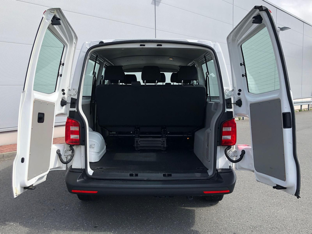 Universalas Volkswagen T6 Transporter 2.0 TDI Kombi lang 9-SITZE TEMP: foto 21