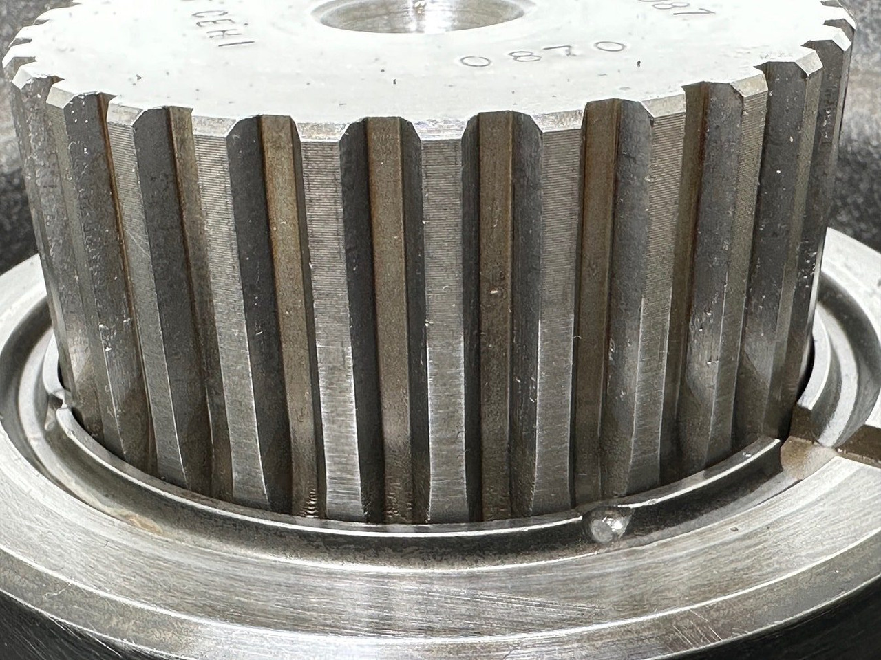 Transmisija - Statybinė technika Liebherr Abtriebswellengehäuse ID-Nr.90013701 mit Abtriebswelle ID-Nr.90214087.    SAT275A290.  R922 LC-1486. R924 LC-1487.  #0871#0876#: foto 10