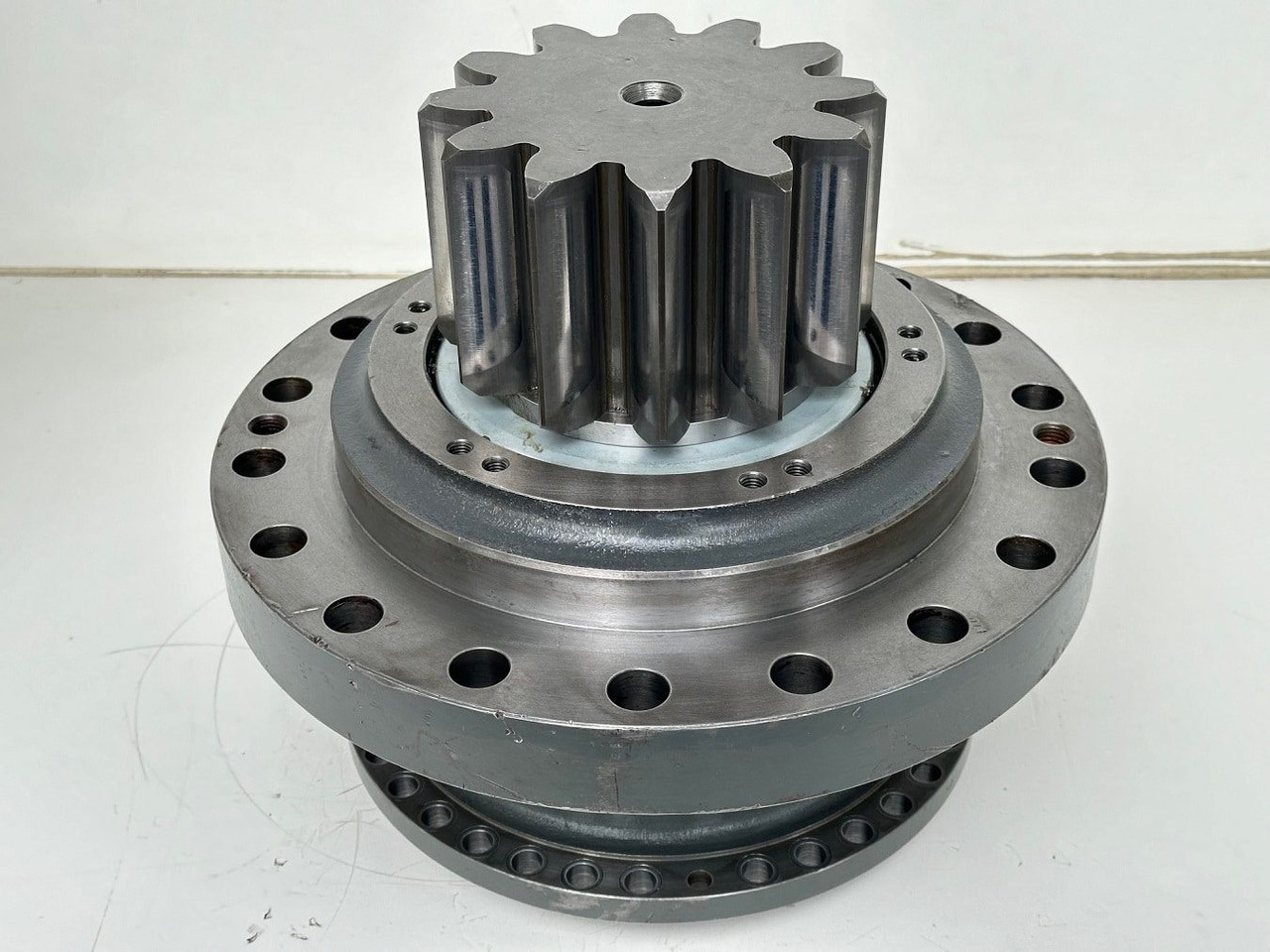 Transmisija - Statybinė technika Liebherr Abtriebswellengehäuse ID-Nr.90013701 mit Abtriebswelle ID-Nr.90214087.    SAT275A290.  R922 LC-1486. R924 LC-1487.  #0871#0876#: foto 6