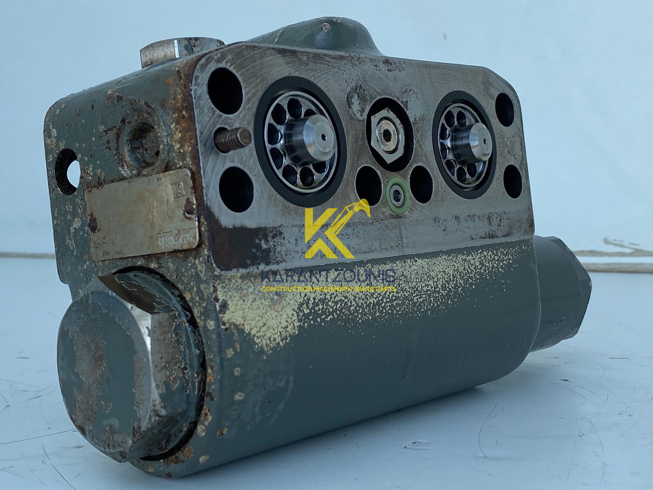 Liebherr Bremsventil ID-Nr.10471957. LOS914, LOS924, R902, R904, R912, R914, R922, R924, R924 COMP, R924 COMPA. #STM20.05## - Šoninė pavara - Vikšrinis ekskavatorius: foto 1 Liebherr Bremsventil ID-Nr.10471957. LOS914, LOS924, R902, R904, R912, R914, R922, R924, R924 COMP, R924 COMPA. #STM20.05## - Šoninė pavara - Vikšrinis ekskavatorius: foto 1