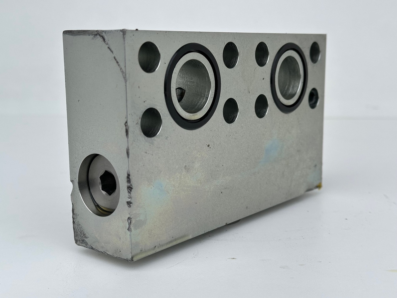 Liebherr Dämpfungsventil ID-Nr.10121777. P924 COMP, P926, R926, R916, R922, R924 COMP, R924, R926 COMP, R926, R930, R936, R946, R950 T, R960 T. #10121777.30.12## - Posūkio reduktorius - Ekskavatorius: foto 5 Liebherr Dämpfungsventil ID-Nr.10121777. P924 COMP, P926, R926, R916, R922, R924 COMP, R924, R926 COMP, R926, R930, R936, R946, R950 T, R960 T. #10121777.30.12## - Posūkio reduktorius - Ekskavatorius: foto 5