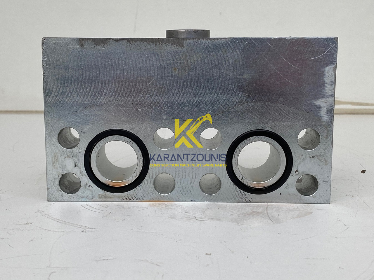 Liebherr Dämpfungsventil ID-Nr.10121777. P924 COMP, P926, R926, R916, R922, R924 COMP, R924, R926 COMP, R926, R930, R936, R946, R950 T, R960 T. #DÄ27652# - Posūkio reduktorius - Ekskavatorius: foto 5 Liebherr Dämpfungsventil ID-Nr.10121777. P924 COMP, P926, R926, R916, R922, R924 COMP, R924, R926 COMP, R926, R930, R936, R946, R950 T, R960 T. #DÄ27652# - Posūkio reduktorius - Ekskavatorius: foto 5