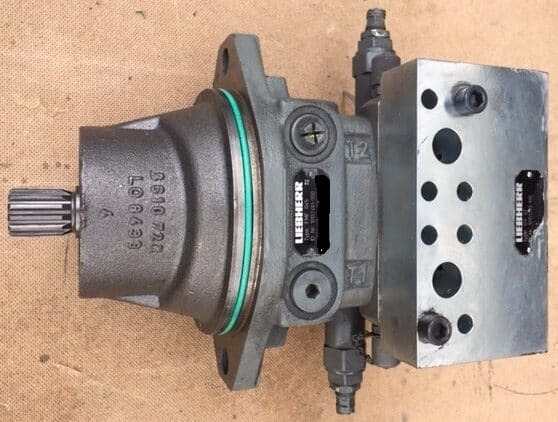 Liebherr Hydraulikeinbaumotor FMF045 and Dämpfungsventil DV22. ID-Nr.10137481 - ID-Nr.10152486 - ID-Nr.11369615 and ID-Nr.10151323 - Hidraulinis variklis - Vikšrinis ekskavatorius: foto 1 Liebherr Hydraulikeinbaumotor FMF045 and Dämpfungsventil DV22. ID-Nr.10137481 - ID-Nr.10152486 - ID-Nr.11369615 and ID-Nr.10151323 - Hidraulinis variklis - Vikšrinis ekskavatorius: foto 1