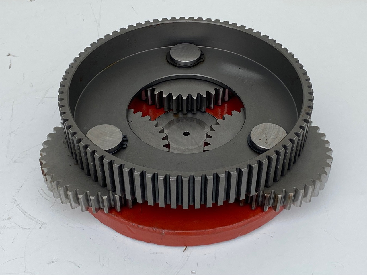 Liebherr Lamellenträger ID-Nr.9442175 and Planetenträger ID-Nr.9442172 and Planetenrad ID-Nr.9442173. SAT325/204. - Posūkio reduktorius - Vikšrinis ekskavatorius: foto 1 Liebherr Lamellenträger ID-Nr.9442175 and Planetenträger ID-Nr.9442172 and Planetenrad ID-Nr.9442173. SAT325/204. - Posūkio reduktorius - Vikšrinis ekskavatorius: foto 1