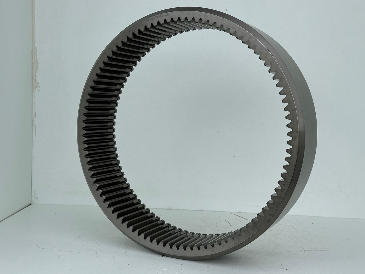 Liebherr Original Innenrad ID-Nr.944427803. FAT500E502,FAT500E503,FAT500E517,FAT500E518,FAT500F522,FAT500F522,FAT500F528,FAT500F529.PR734,PR73605,PR7363,PR7364,PR736,RL44,RL46,RL463. #944427803.31.07# - Šoninė pavara - Statybinė technika: foto 3 Liebherr Original Innenrad ID-Nr.944427803. FAT500E502,FAT500E503,FAT500E517,FAT500E518,FAT500F522,FAT500F522,FAT500F528,FAT500F529.PR734,PR73605,PR7363,PR7364,PR736,RL44,RL46,RL463. #944427803.31.07# - Šoninė pavara - Statybinė technika: foto 3