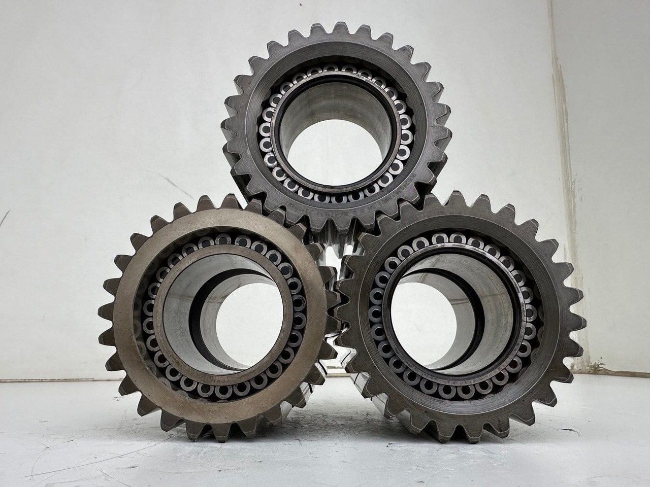 Liebherr Planetenrad ID-Nr.90024935. FAT400P112 - FAT400P130 - FAT400P139. R926, R928, R930, R934, R936, R938, R940, R944, R946, R950 T. #0992#0792# - Transmisija - Statybinė technika: foto 5 Liebherr Planetenrad ID-Nr.90024935. FAT400P112 - FAT400P130 - FAT400P139. R926, R928, R930, R934, R936, R938, R940, R944, R946, R950 T. #0992#0792# - Transmisija - Statybinė technika: foto 5