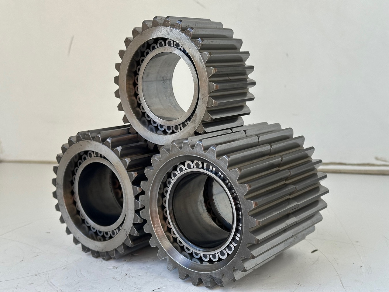 Liebherr Planetenrad ID-Nr.90024935. FAT400P112 - FAT400P130 - FAT400P139. R926, R928, R930, R934, R936, R938, R940, R944, R946, R950 T. #90024935.01.51139# - Pavarų dėžė - Statybinė technika: foto 1 Liebherr Planetenrad ID-Nr.90024935. FAT400P112 - FAT400P130 - FAT400P139. R926, R928, R930, R934, R936, R938, R940, R944, R946, R950 T. #90024935.01.51139# - Pavarų dėžė - Statybinė technika: foto 1