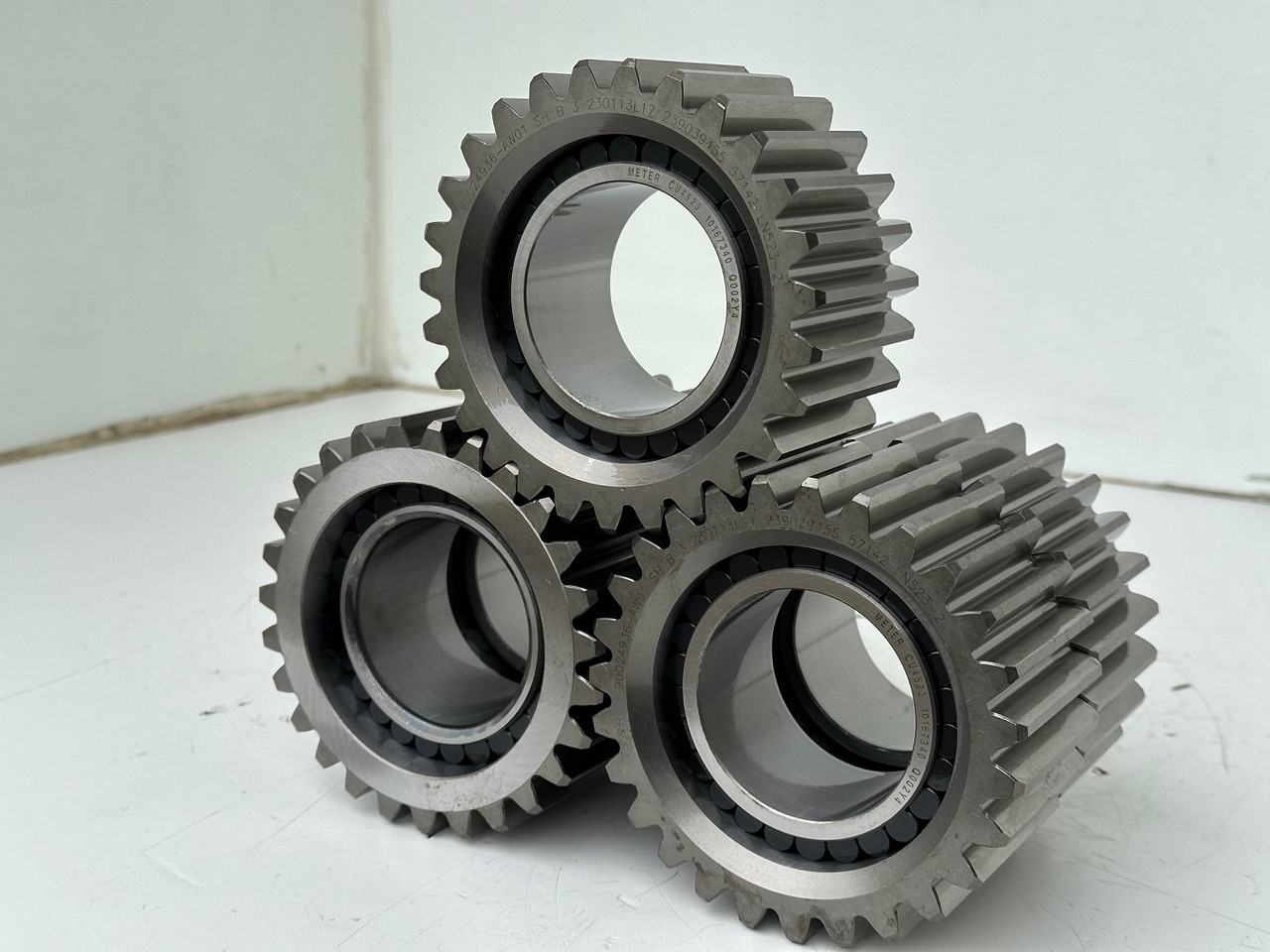 Liebherr Planetenrad ID-Nr.90024935. FAT400P112 - FAT400P130 - FAT400P139. R926, R928, R930, R934, R936, R938, R940, R944, R946, R950 T. #90024935.20.02# - Transmisija - Statybinė technika: foto 1 Liebherr Planetenrad ID-Nr.90024935. FAT400P112 - FAT400P130 - FAT400P139. R926, R928, R930, R934, R936, R938, R940, R944, R946, R950 T. #90024935.20.02# - Transmisija - Statybinė technika: foto 1