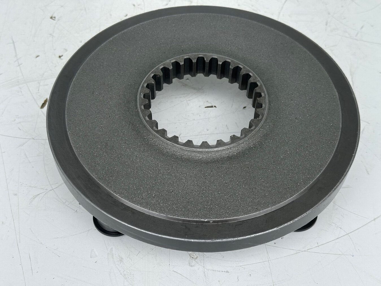 Liebherr Planetenträger ID-Nr.90216230. SAT300A1200. R926-1715 - R928-1715 - R930-1716. #90216230.B1.790# - Posūkio reduktorius - Vikšrinis ekskavatorius: foto 4 Liebherr Planetenträger ID-Nr.90216230. SAT300A1200. R926-1715 - R928-1715 - R930-1716. #90216230.B1.790# - Posūkio reduktorius - Vikšrinis ekskavatorius: foto 4