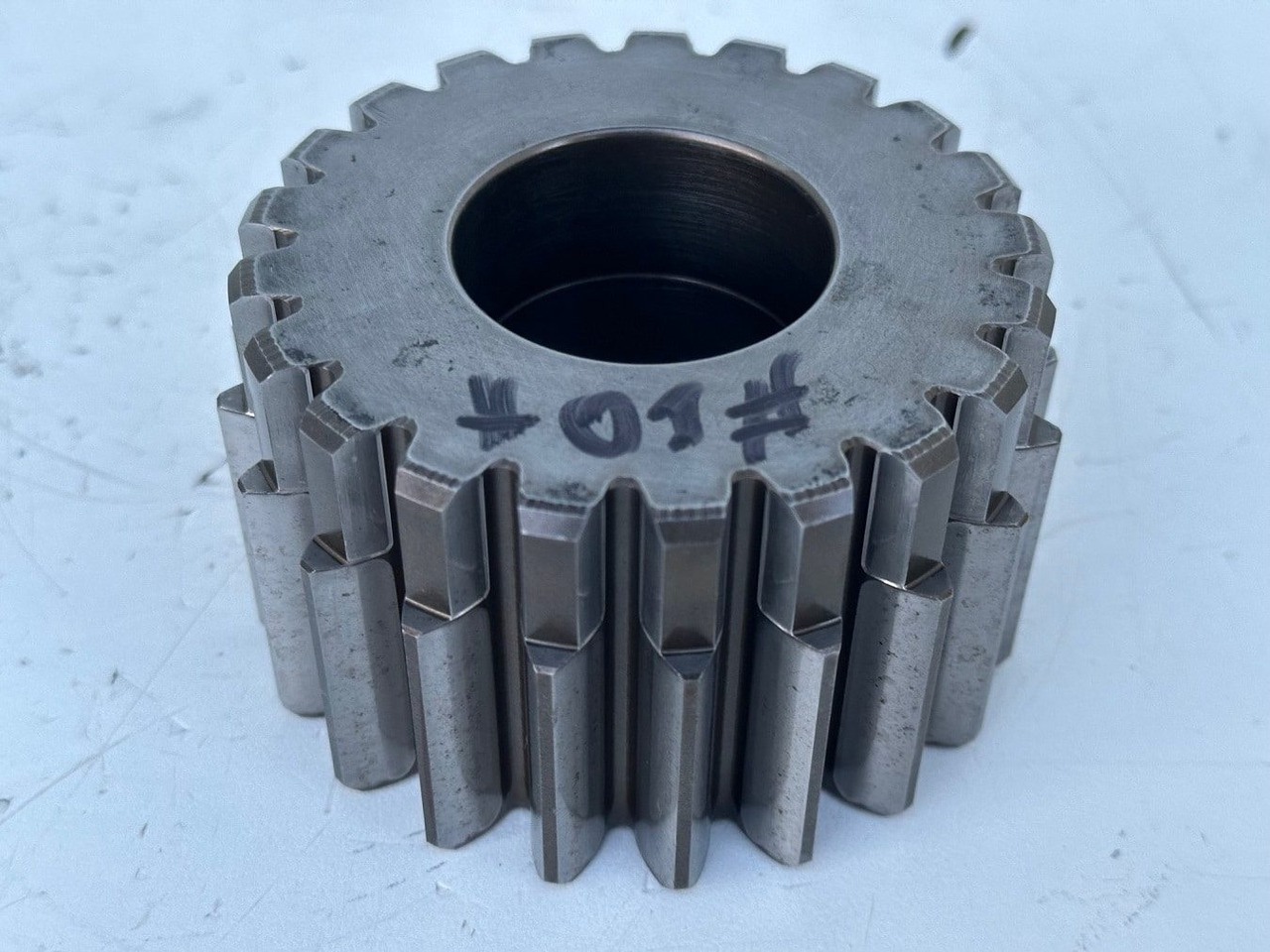 Liebherr Sonnenrad ID-Nr.90002821. FAT400P112, FAT400P130, FAT400P139. R926, R928, R930, R934, R936, R938, R940, R944, R946, R950 T. #01.51139# - Transmisija - Statybinė technika: foto 1 Liebherr Sonnenrad ID-Nr.90002821. FAT400P112, FAT400P130, FAT400P139. R926, R928, R930, R934, R936, R938, R940, R944, R946, R950 T. #01.51139# - Transmisija - Statybinė technika: foto 1