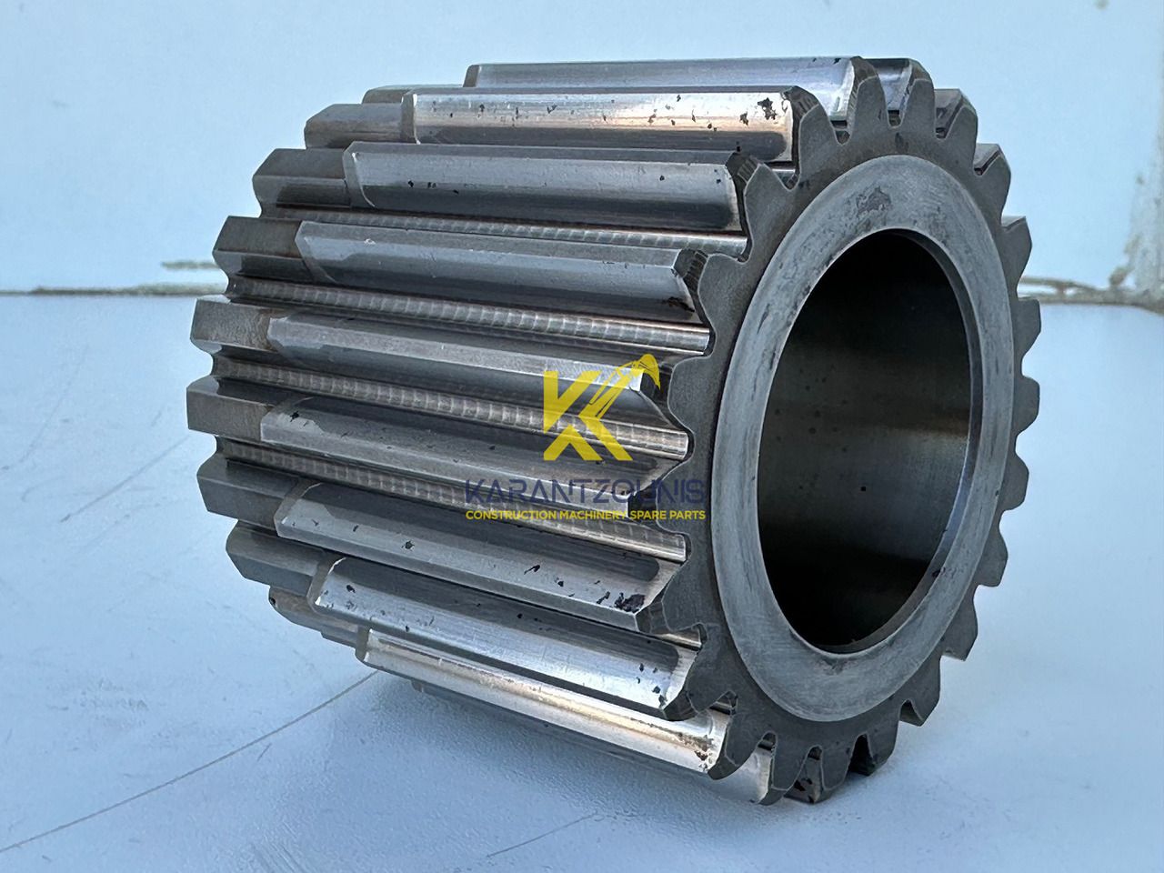 Liebherr Sonnenrad ID-Nr.90016258. FAT400P112,FAT400P130,FAT400P139,LOS1936,LOS926,R926,R928,R930,R934,R936,R938,R940,R944,R946,R950T. #90016258.06.08.02# - Šoninė pavara - Vikšrinis ekskavatorius: foto 2 Liebherr Sonnenrad ID-Nr.90016258. FAT400P112,FAT400P130,FAT400P139,LOS1936,LOS926,R926,R928,R930,R934,R936,R938,R940,R944,R946,R950T. #90016258.06.08.02# - Šoninė pavara - Vikšrinis ekskavatorius: foto 2