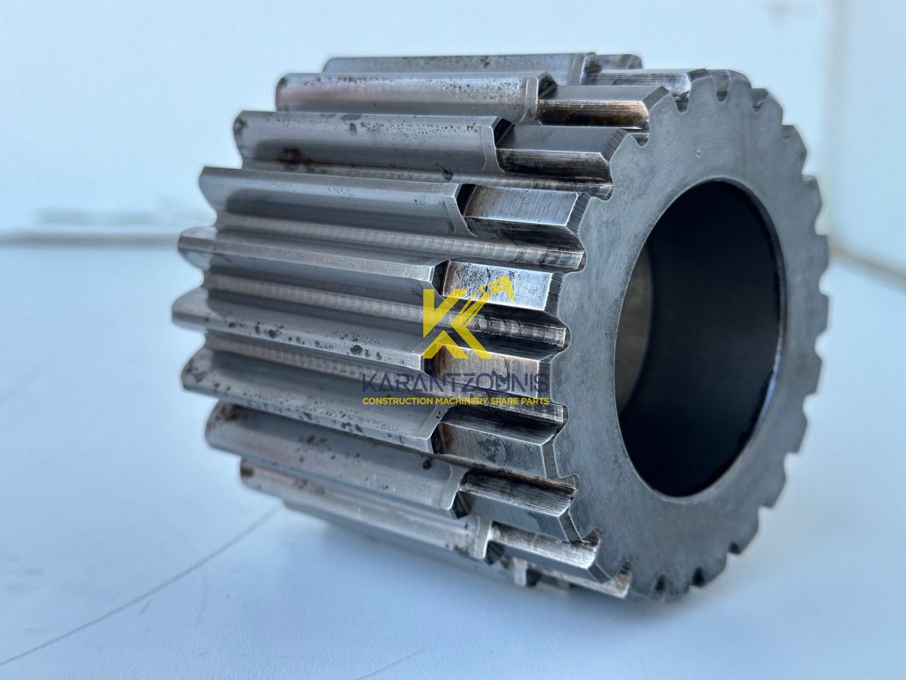 Liebherr Sonnenrad ID-Nr.90016258. FAT400P112,FAT400P130,FAT400P139,LOS1936,LOS926,R926,R928,R930,R934,R936,R938,R940,R944,R946,R950T. #90016258.06.08# - Šoninė pavara - Vikšrinis ekskavatorius: foto 1 Liebherr Sonnenrad ID-Nr.90016258. FAT400P112,FAT400P130,FAT400P139,LOS1936,LOS926,R926,R928,R930,R934,R936,R938,R940,R944,R946,R950T. #90016258.06.08# - Šoninė pavara - Vikšrinis ekskavatorius: foto 1