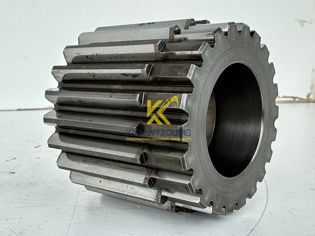 Liebherr Sonnenrad ID-Nr.90016258. FAT400P112,FAT400P130,FAT400P139,LOS1936,LOS926,R926,R928,R930,R934,R936,R938,R940,R944,R946,R950T. #90016258.28.09# - Šoninė pavara - Ekskavatorius: foto 3 Liebherr Sonnenrad ID-Nr.90016258. FAT400P112,FAT400P130,FAT400P139,LOS1936,LOS926,R926,R928,R930,R934,R936,R938,R940,R944,R946,R950T. #90016258.28.09# - Šoninė pavara - Ekskavatorius: foto 3