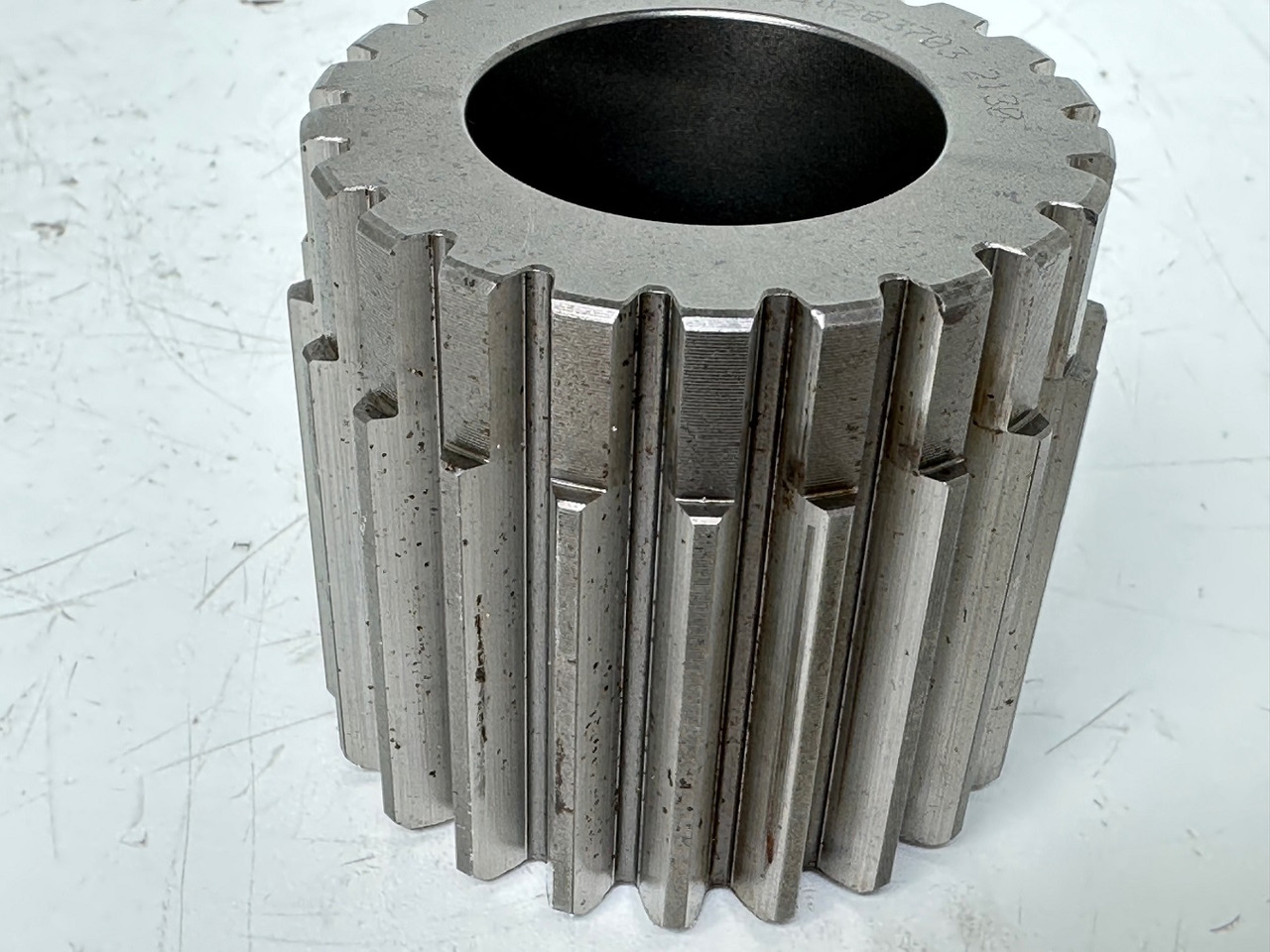 Liebherr Sonnenrad ID-Nr.9442837. FAT350 - FAT350P022 - FAT350P032 - FAT350P059 - FAT350P062 - FAT350P068 - FAT350P079. LH22, LOS103, ER912, LOS914, LOS924 COMP, R313, R317, R900, R902, R904, R912, - Pavarų dėžė - Vikšrinis ekskavatorius: foto 3 Liebherr Sonnenrad ID-Nr.9442837. FAT350 - FAT350P022 - FAT350P032 - FAT350P059 - FAT350P062 - FAT350P068 - FAT350P079. LH22, LOS103, ER912, LOS914, LOS924 COMP, R313, R317, R900, R902, R904, R912, - Pavarų dėžė - Vikšrinis ekskavatorius: foto 3