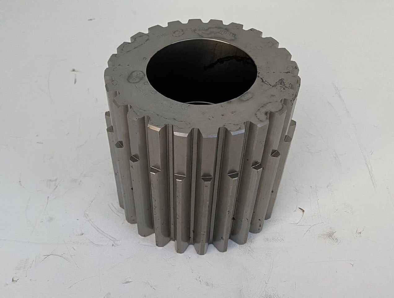 Liebherr Sonnenrad ID-Nr.9443329 - ID-Nr.90011325. FAT400P112, FAT400P130, FAT400P139. - Šoninė pavara - Vikšrinis ekskavatorius: foto 2 Liebherr Sonnenrad ID-Nr.9443329 - ID-Nr.90011325. FAT400P112, FAT400P130, FAT400P139. - Šoninė pavara - Vikšrinis ekskavatorius: foto 2